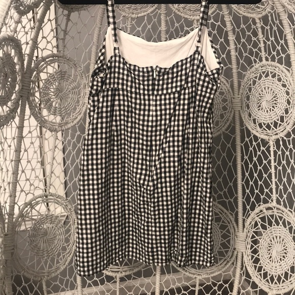 URBAN OUTFITTERS Gingham dress - Picture 2 of 2